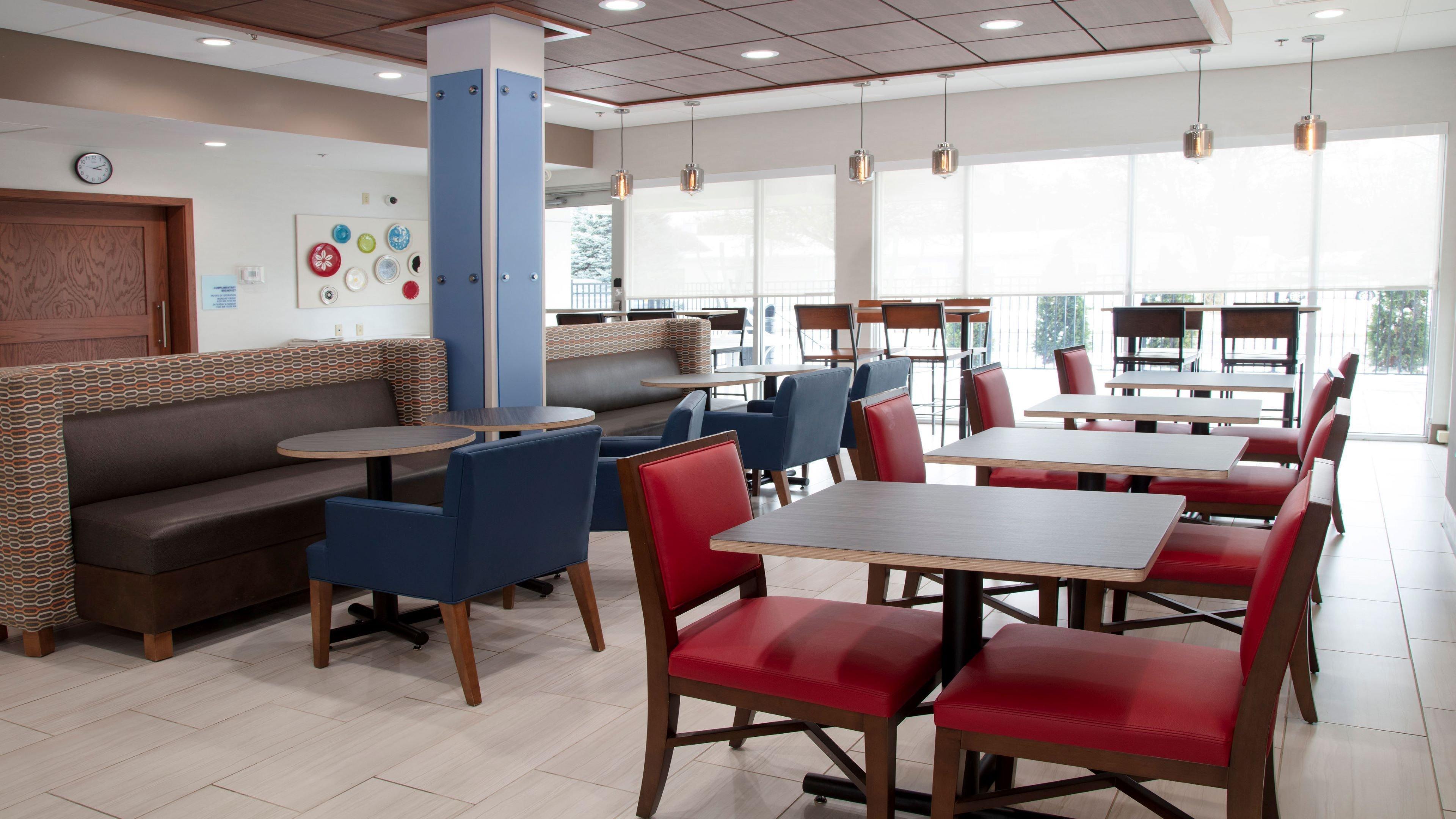 Holiday Inn Express & Suites - Marion By Ihg Екстер'єр фото